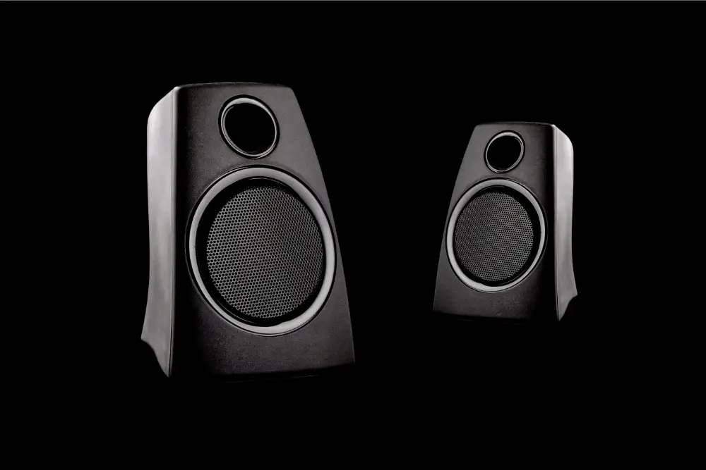 What are powered speakers?